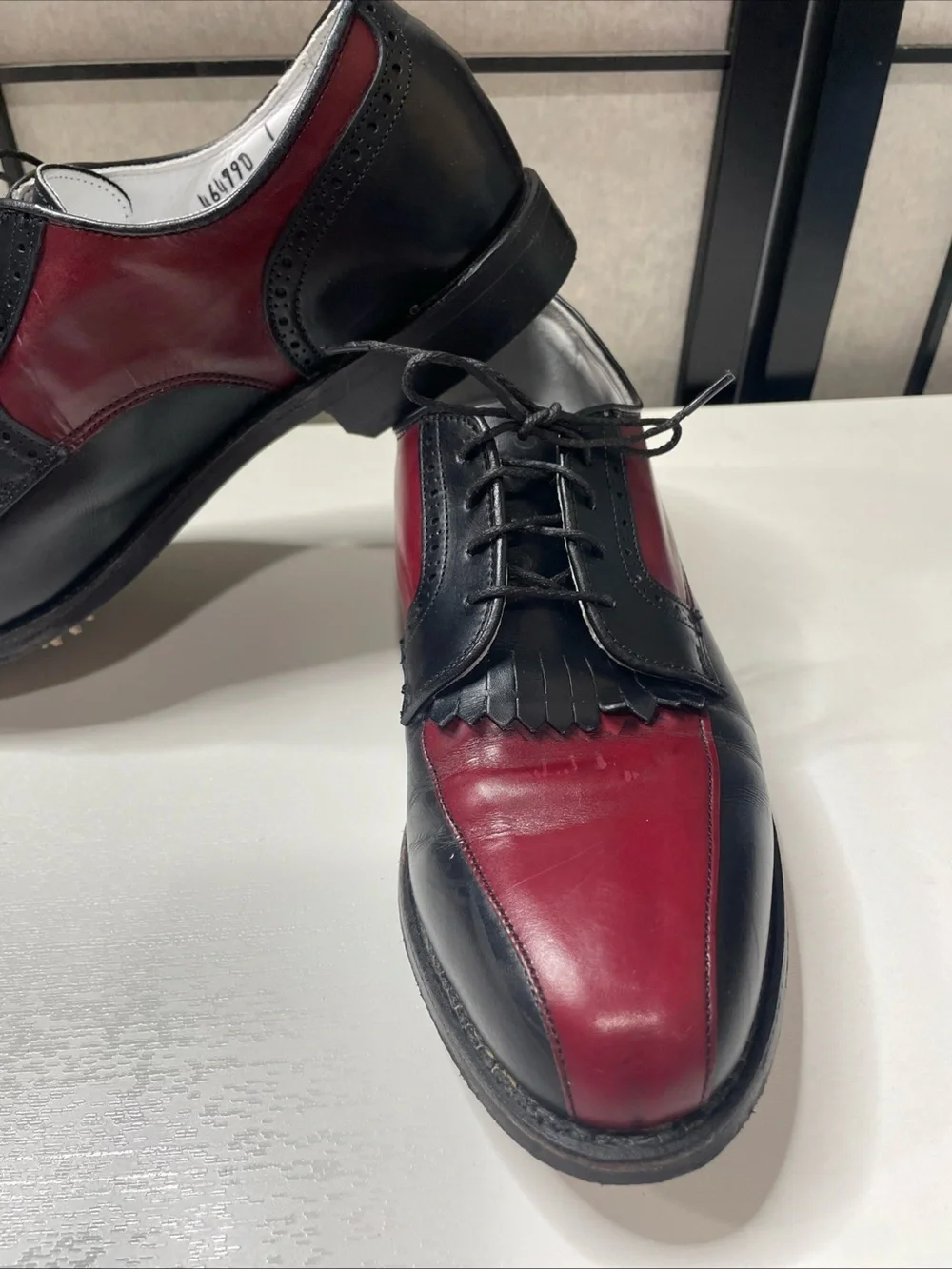VTG FootJoy Classics Women's Golf Shoes 8.5B Black Burgundy Kiltie Wingtip 90513